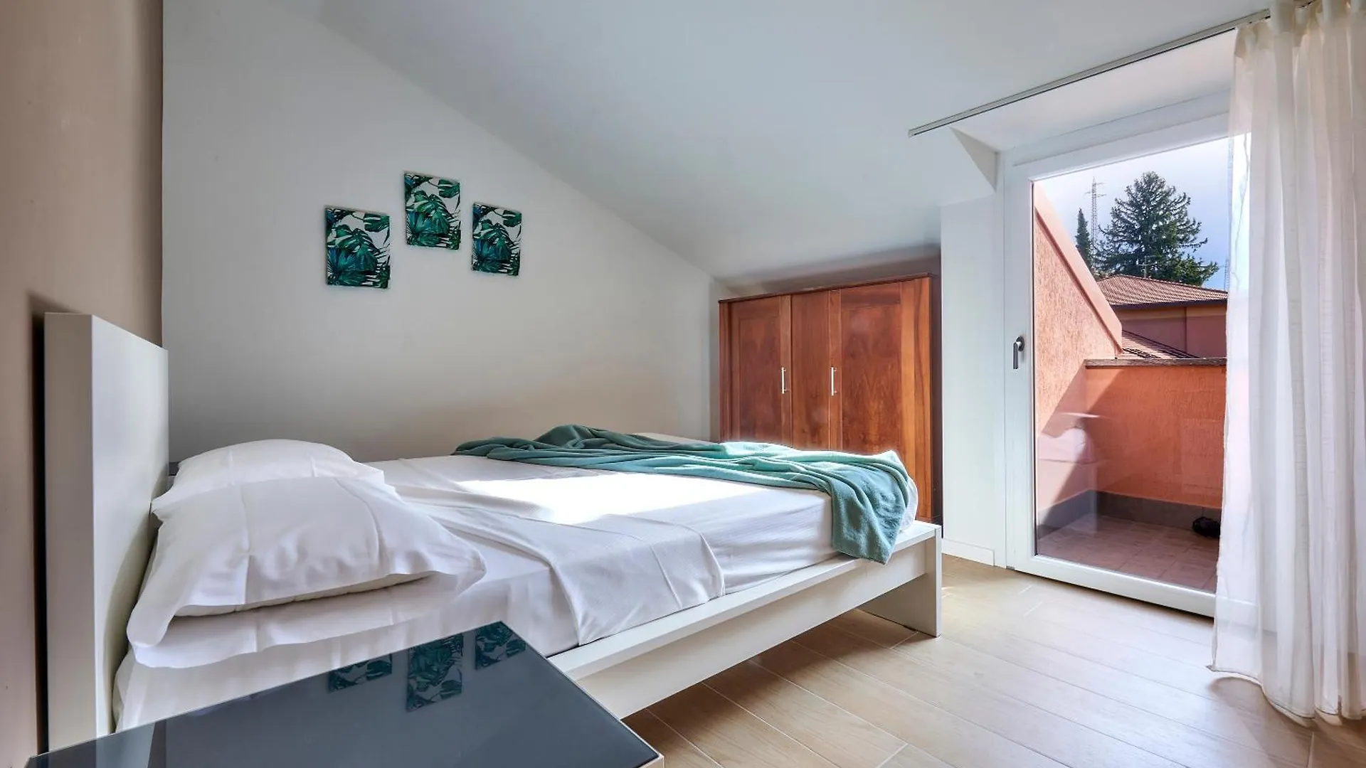Luxury 100Mq With Private Terrace With Lake View Near Varenna Fiumelatte