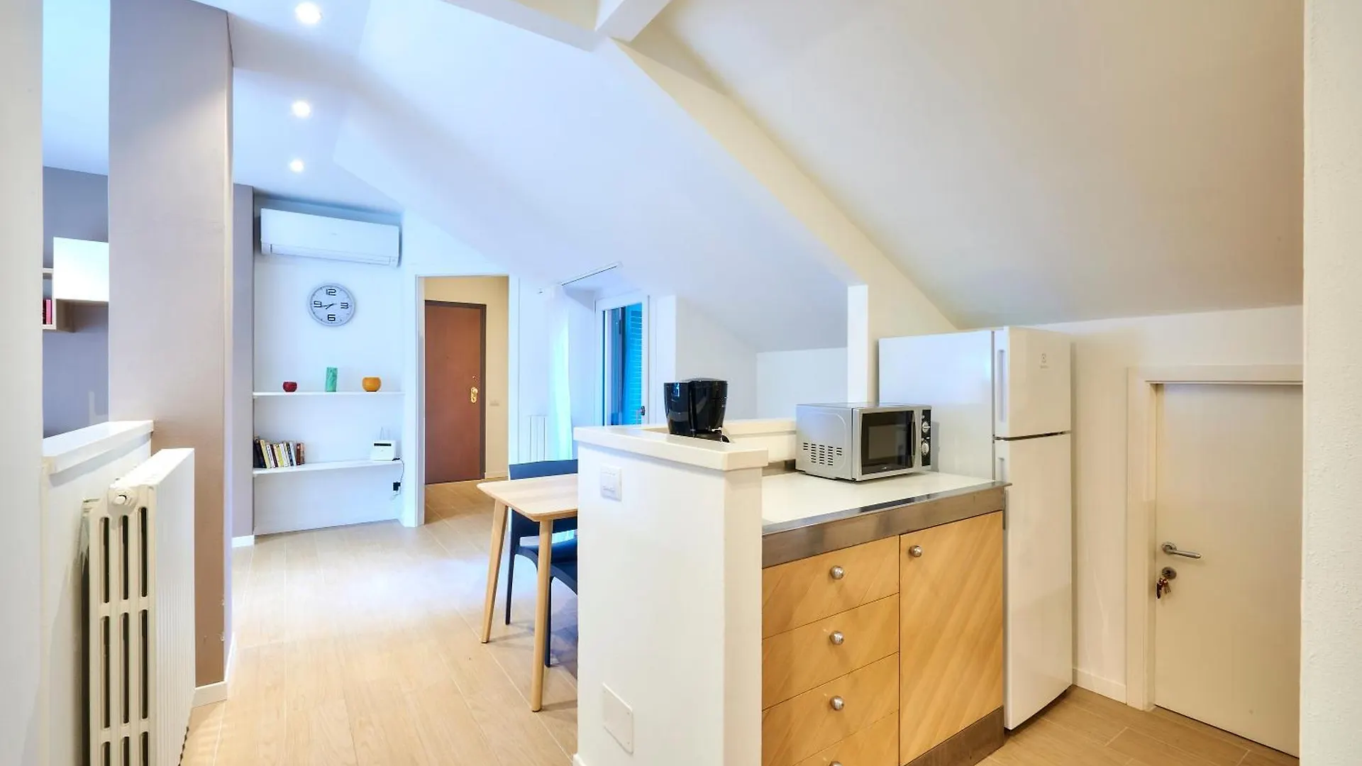 Apartment Luxury 100Mq With Private Terrace With Lake View Near Varenna Fiumelatte